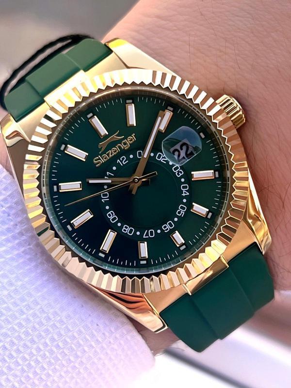 Slazenger Silikon Kordon İç Fonksiyonları Aktif 10 Atm Suya Dayanıklı Erkek Kol Saati ESL.09.2514.04 - Image 1