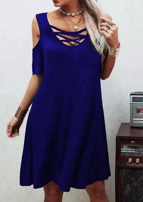 MDB Dekolteli Bağcık Detay Viskon Kumaş Elbise - Image 1