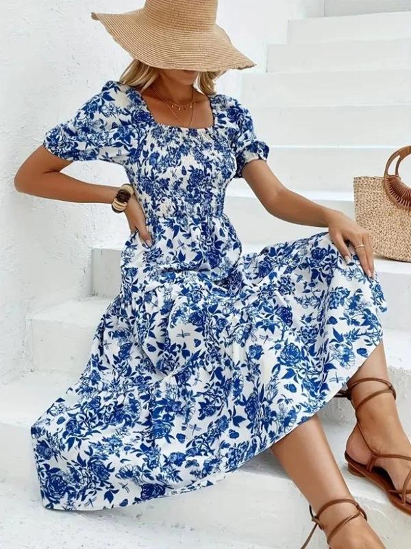 MDB Kadın Kısa Kollu Kare Yakalı Lastikli Desenli Süprem Elbise - Image 1