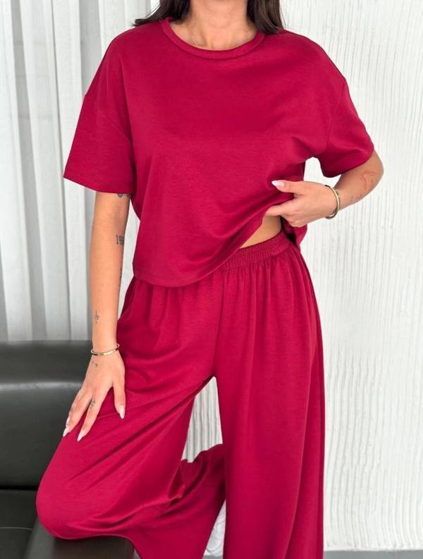 MDB Osy odal Yumuşak Dokulu Kumaş Bisiklet Yaka Tshirt Bol Paça Pantalon Ikili Takım Bordo - Image 1