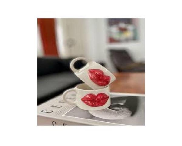 El yapımı seramik kırmızı dudak kupa bardak - Image 1