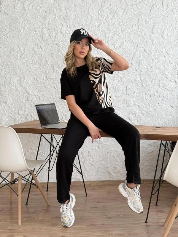 MDB Kadın Bisiklet Yaka Kısa Kol Leopar Desen Bluz Ve Pantolon Ikili Takım - Image 1