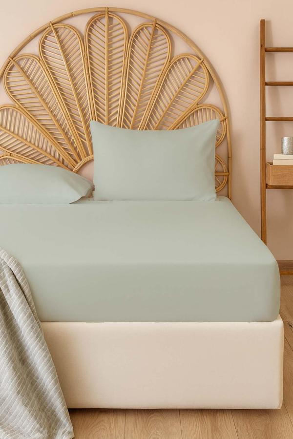 Açık Yeşil Çift Kişilik Pamuklu Düz Çarşaf - Image 1