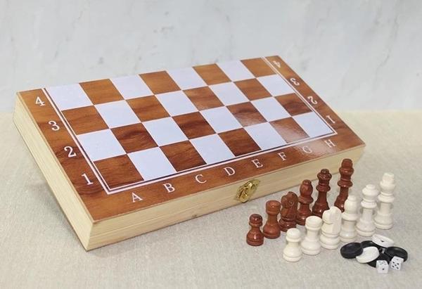 Ahşap Kutulu Satranç Ve Tla Seti Alk4023 - Image 1