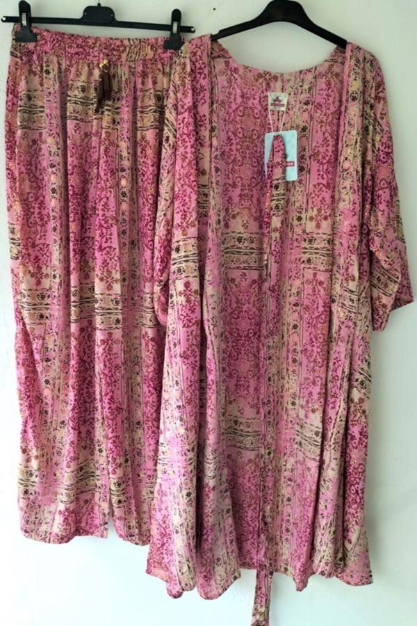 Akkanat Butik Kadın Desenli İpek İkili Takım - Image 1