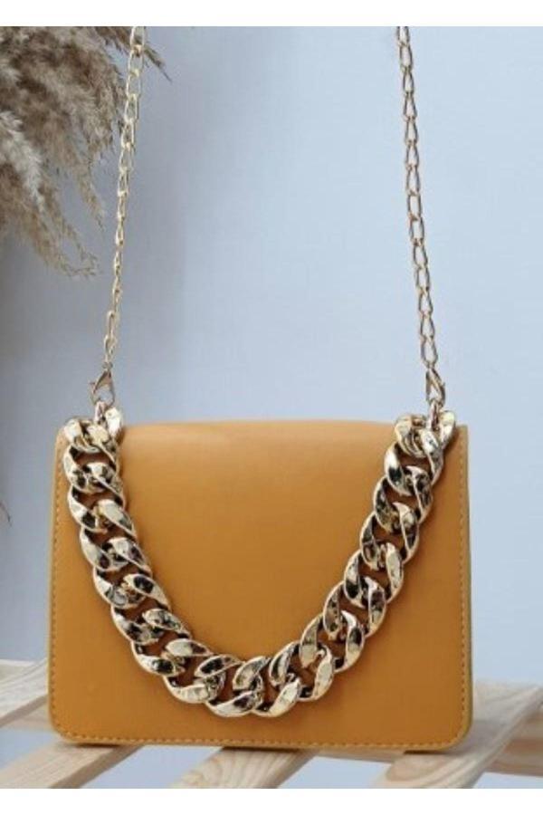 Akkanat Butik Mıknatıslı Deri Askılı Çanta -Hardal - Image 1