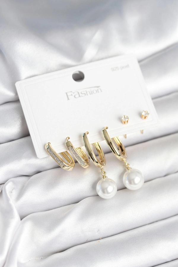 Pirinç Gold Renk İnci Detaylı 925 Ayar Gümüş Çivili Kadın Küpe Seti - Image 1