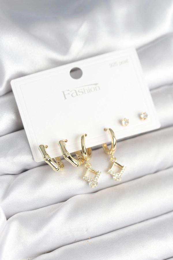 Pirinç Gold Renk 925 Ayar Gümüş Çivili Kadın Küpe Seti - Image 1