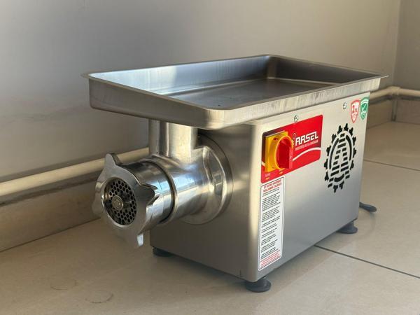 Arsel 12 No Kıyma Makinesi İleri Geri Sarma 0,55 Kw 220 V - Image 1