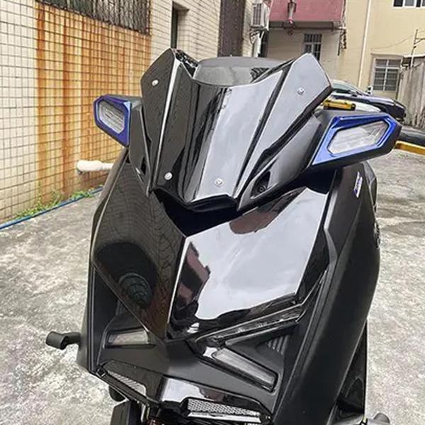 Xmax Techmax 250-300 2023-2024 Yeni Kasa Siperlik Spor Cam Karbon - Image 1