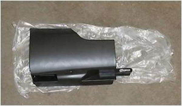 MARSPİYEL ARKA PLASTİGİ R PASSAT 06-11 - Image 1