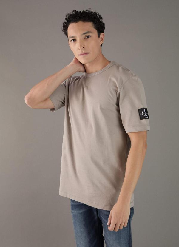 CALVIN KLEIN ERKEK T-SHIRT J30J323484-PEO - Image 1