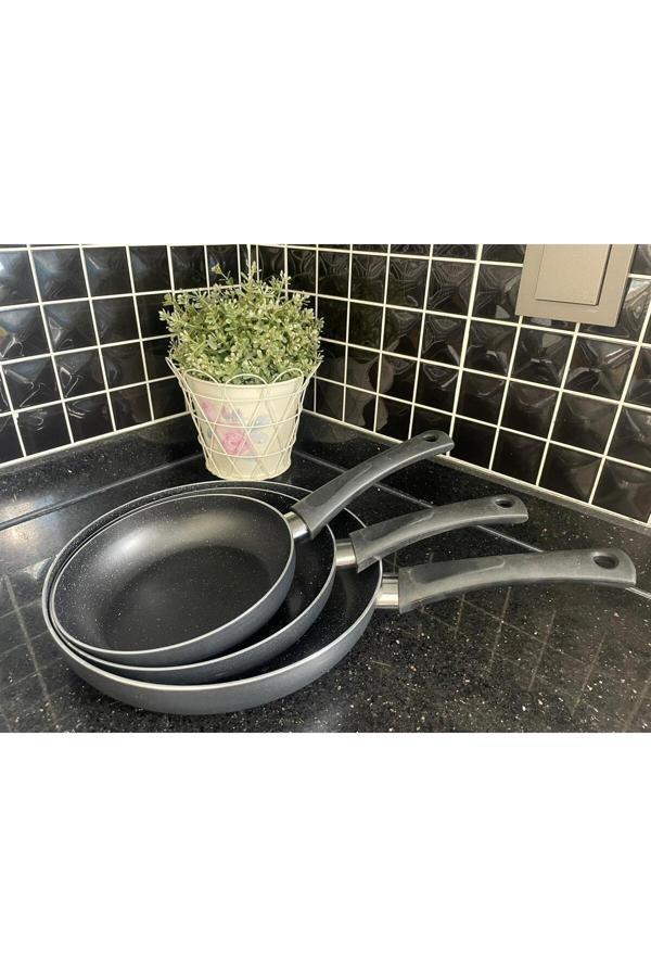 Sobapark Teflon Tava Seti 16+20+24 Cm Siyah Renk Teflon Tava Seti Yanmaz Yapışmaz 3'Lü Tava Seti - Image 1