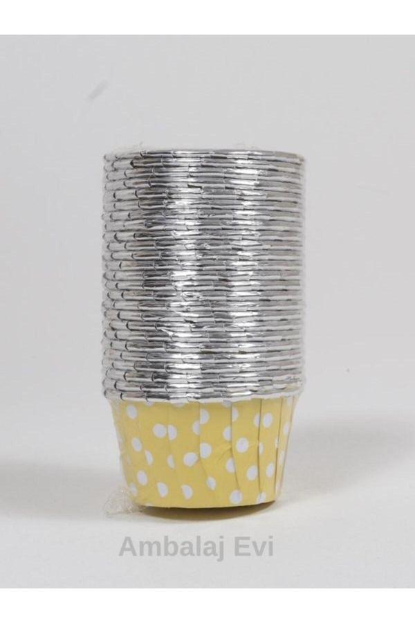 Ambalaj Evi Sarı Içi Gümüş Puantiyeli Muffin Kalıbı Muffin Cupcake Kalıbı Kek Kapsülü 25 Adet - Image 1