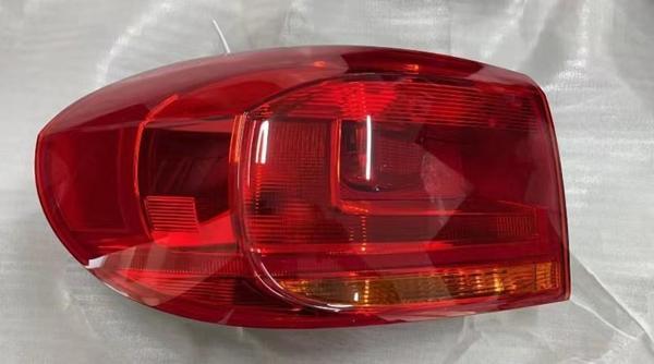 STOP LAMBASI DIŞ SOL TIGUAN 2012-2018 - Image 1