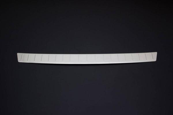 Hyundai i10 Arka Tampon Eşiği - Krom Taşlı | 2020 ve Sonrası, HB - Image 1