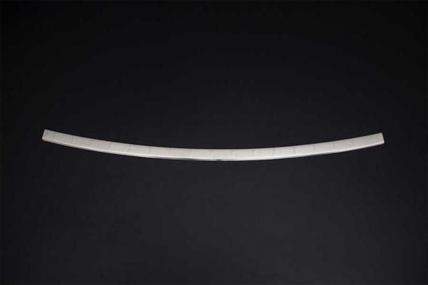 Mercedes GLC Arka Tampon Eşiği - Krom Taşlı | 2015-2022 Arası - Image 1