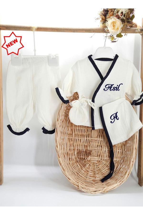 Gros Shop Yeni Doğan Burümcük Müslin Kumaş %100Pamuk 4’Lü Hastane Çıkış Seti(Kişiye Özgü İsimli Nakış Desenli) - Image 1