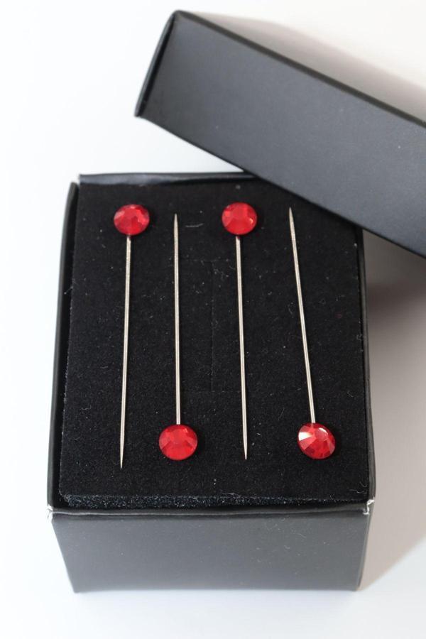 4lü Başörtü Iğnesi. Eşarp Iğnesi. Şal Iğnesi. Türban Iğnesi. Eşarp Ve Şal Iğnesi. Taşlı Eşarp Iğnesi - Image 1