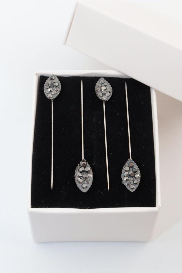 4lü Badem Taşlı Gri Eşarp Ve Şal Iğnesi. Eşarp Iğnesi. Şal Iğnesi. Türban Iğnesi. Başörtü Iğnesi. - Image 1