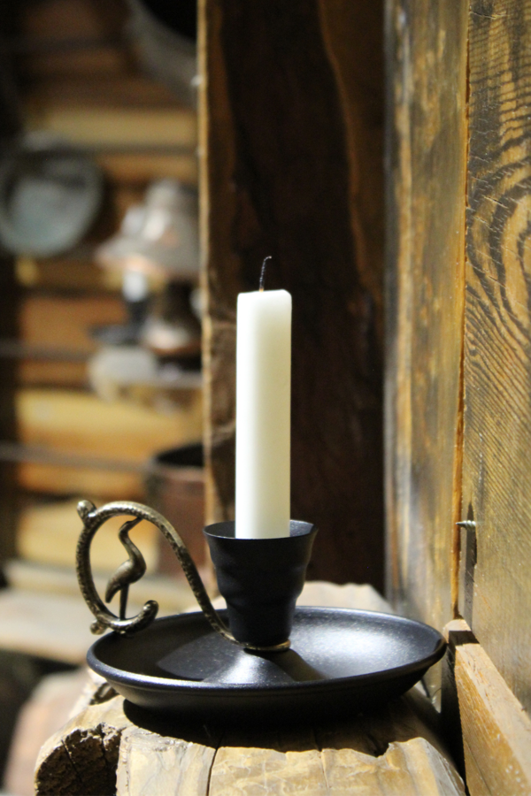 Metal Nostalji Mumluk & El Şamdanı Kendinden Iğneli Mum Hediyeli Mat Siyah Antik Kulp Turna2623-4 - Image 1