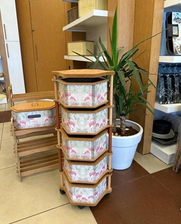 Ahşap Altıgen Sebzelik 5 Katlı Yana Açılır Patates Soğan Tekerlekli Sebzelik Flamingo - Image 1
