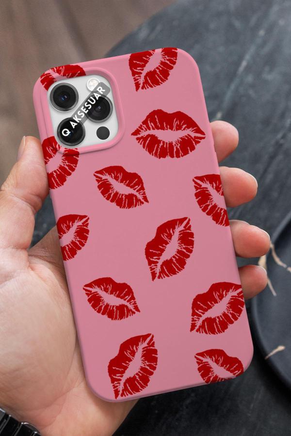 Q Aksesuar İphone 11 Pro Uyumlu Kırmızı Dudak Tasarımlı Şeker Pembe Premium Telefon Kılıfı - Image 1