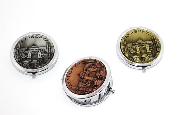 Metal Ayasofya Kabartmalı El Aynası  - Image 1