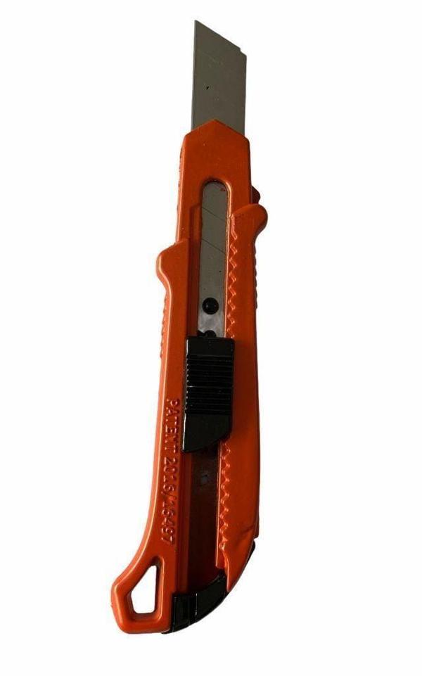 Master Profesyonel Metal Maket Bıçağı 18 mm - Image 1