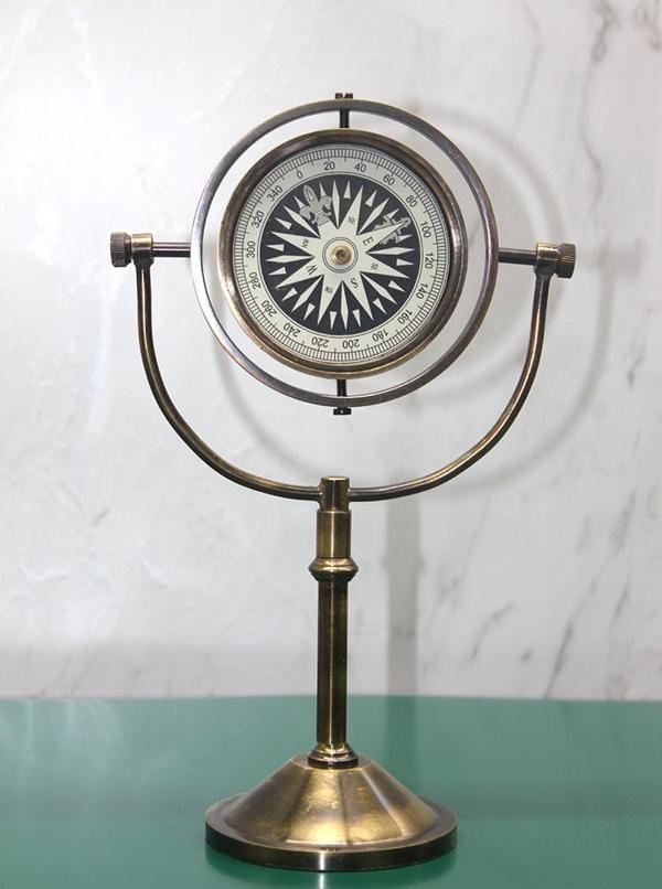 Pirinç Masa Üstü Pusula Model 4 - Image 1