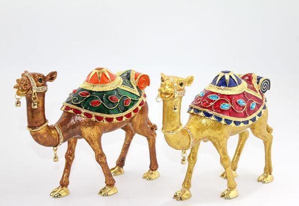 Swarovski Taşlı Tekli Deve Figürü Model 10 - Image 1