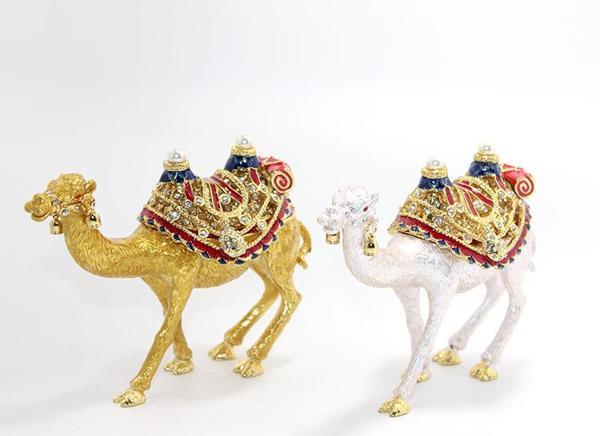 Swarovski Taşlı Tekli Deve Figürü Model 8 - Image 1