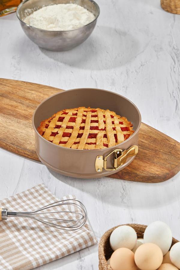 Cooker Kelepçeli Çelik Kek Kalıbı 20 Cm - Image 1