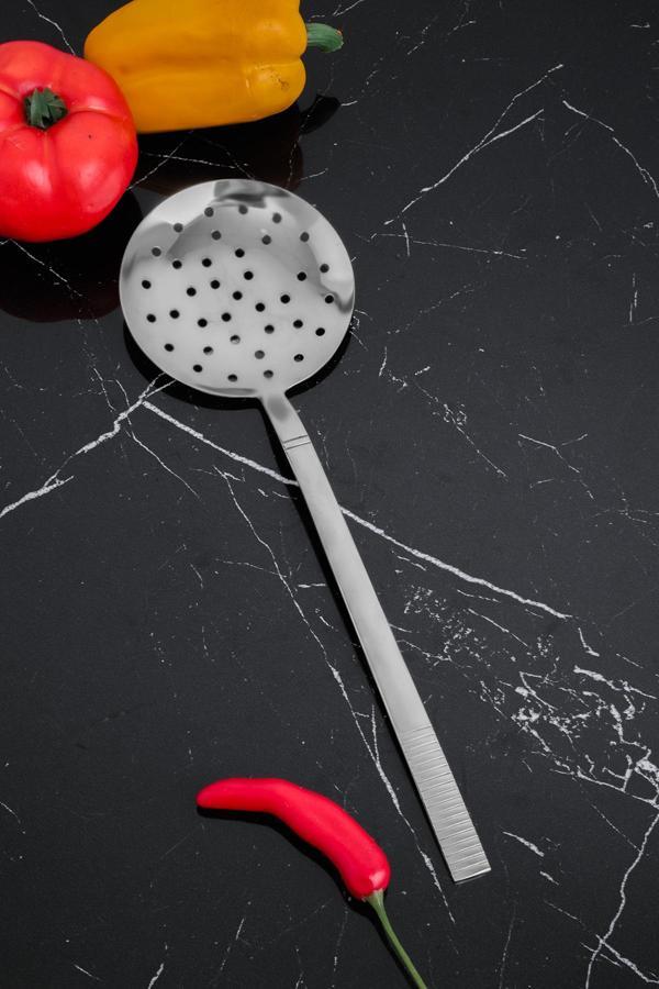 Cooker Paslanmaz Çelik Heybeli 30 Cm Kevgir - Image 1