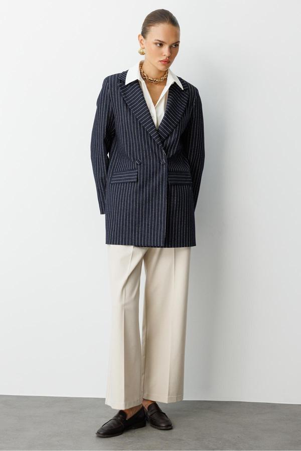 Mizalle Oversize Lacivert Çizgili Özel Tasarım Kruvaze Ceket - Image 1