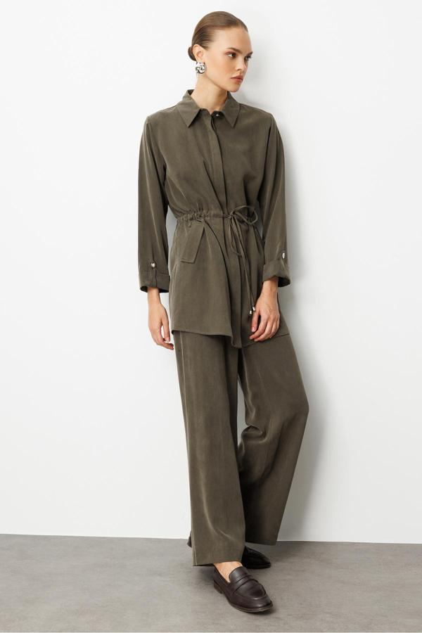 Mizalle Beli Büzgülü Haki Cupro Tunik - Image 1