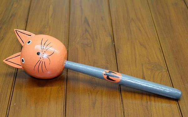 Ahşap Kedili Marakas Tekli Model 3 - Image 1