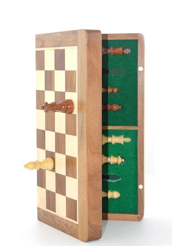 MDB Mıknatıs Taşlı Ahşap Katlanabilir Kutulu Satranç Oyunu 35 Cm - Image 1