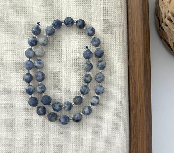 ELMAS KESİM SODALİT 8MM DOĞAL TAŞ DİZİ- YÜKSEK KALİTELİ DOĞAL TAŞ - Image 1