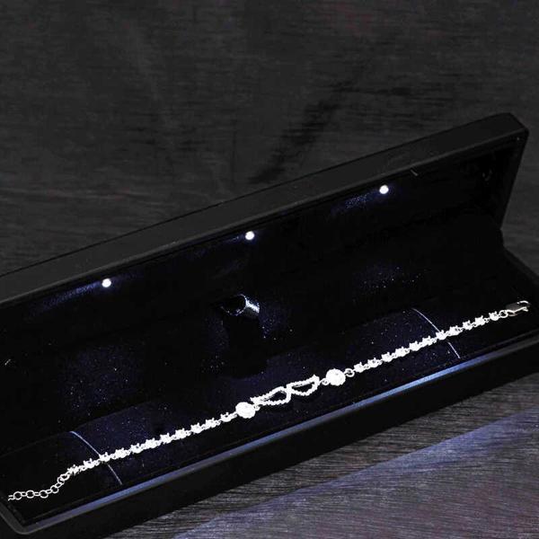 Supertrend Gümüş Işıklı Kutulu Melek Kanadı Kadın Bileklik - Image 1