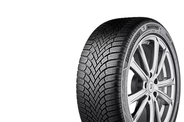 Bridgestone Blizzak 6 225/60 R18 104V XL Kış Lastiği - 2025 - Image 1