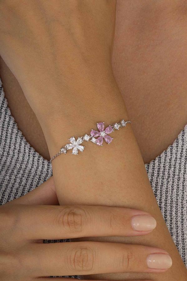 Gümüş Pazarım Pembe Beyaz Taşlı İkili Yonca Figürlü 925 Ayar Gümüş Bileklik - Image 1