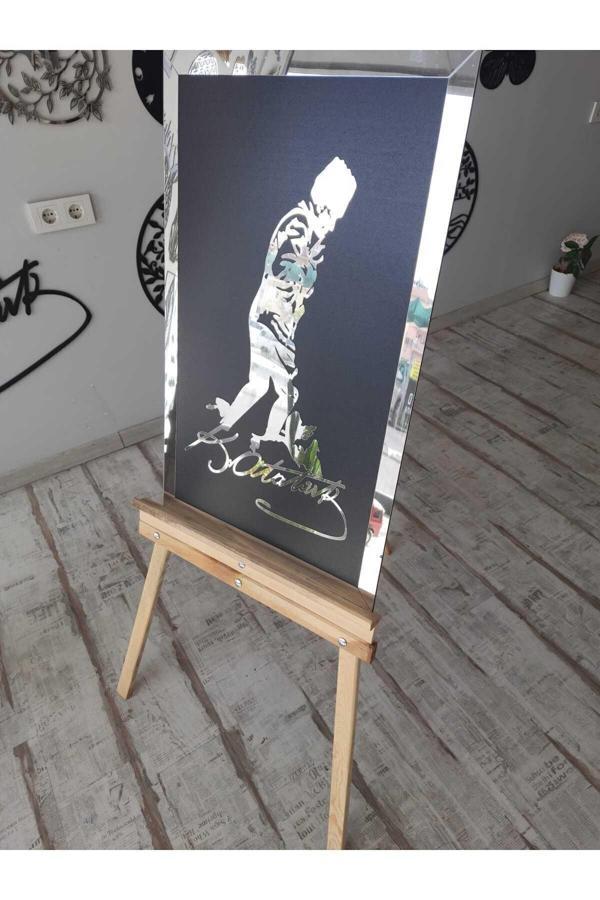 Numa Concept Atatürk Imzalı Tablo Siyah Mdf Üzeri Gümüş Pleksi Duvar Dekorasyon 60X42 Cm - Image 1