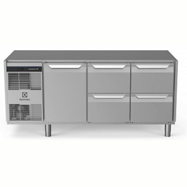 Electrolux Professional Endüstriyel Soğuk Tezgah 1 Kapılı+ 4çekmeceli 440 Lt,-2+10°c Aısı 304, Üst Tablasız EH3H7ABB - Image 1