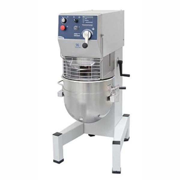 Electrolux Professional 60 Lt Planet Mikser, 10 Kademeli Mekanik Hız Ayarı 20-160 Rpm, Timer; S/s Kazan, Spiral Hamur Kancası, Palet Ve Çırpma Teli; Kap.: BMX60B3 - Image 1