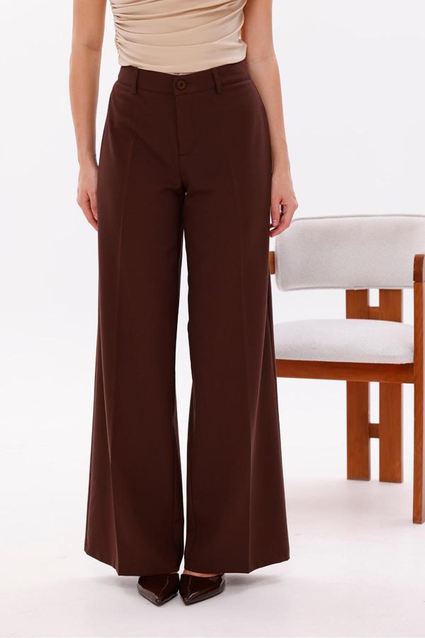 La Pante Önden Düğmelı Strıght Dikişli Palazo Pantolon - Image 1