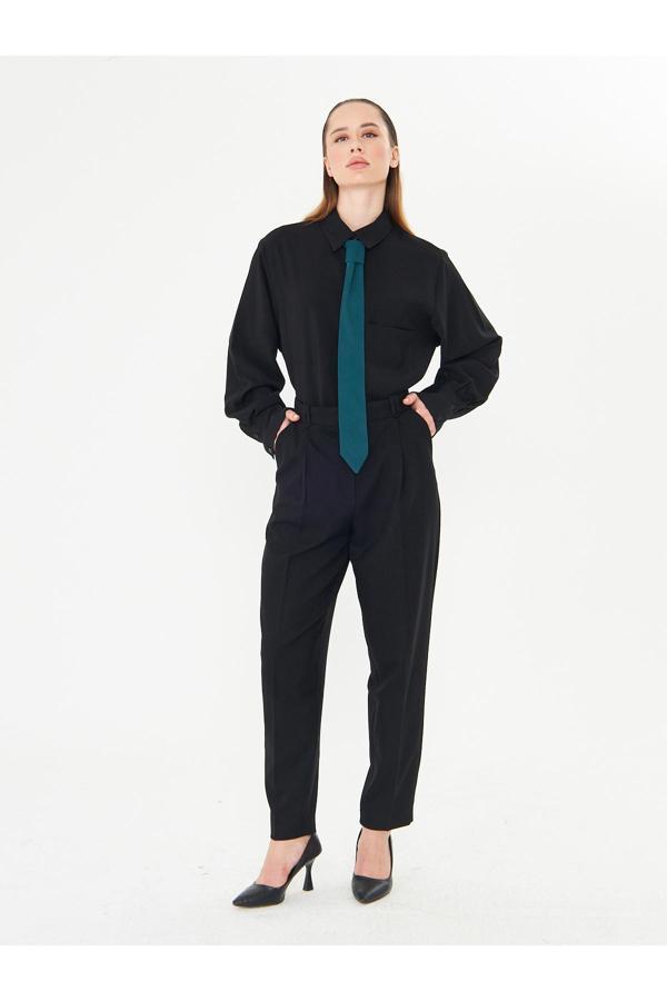 La Pante Kravatlı Erkek Yaka Gömlek - Image 1