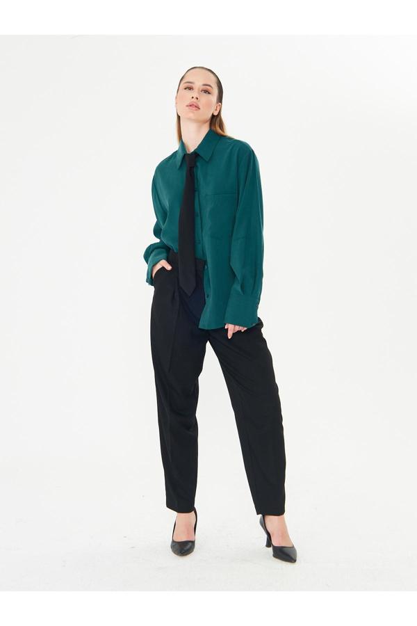 La Pante Kravatlı Erkek Yaka Gömlek - Image 1