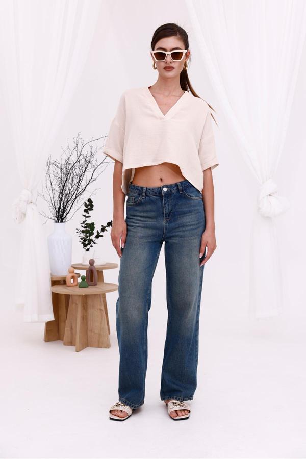 La Pante Kısa Kol Önden Patlı Kısa Bluz - Image 1