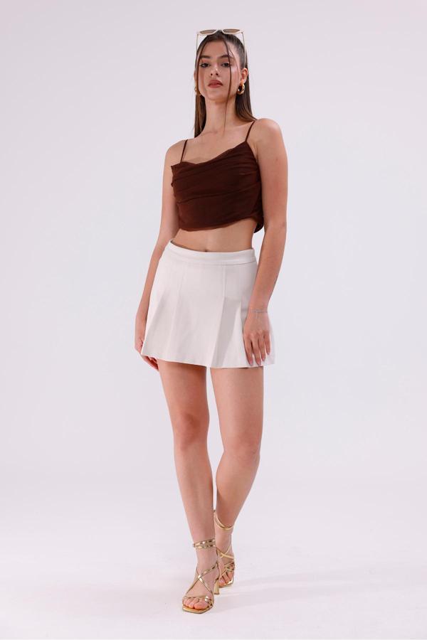 La Pante Önden Pileli Bej Şort Etek - Image 1